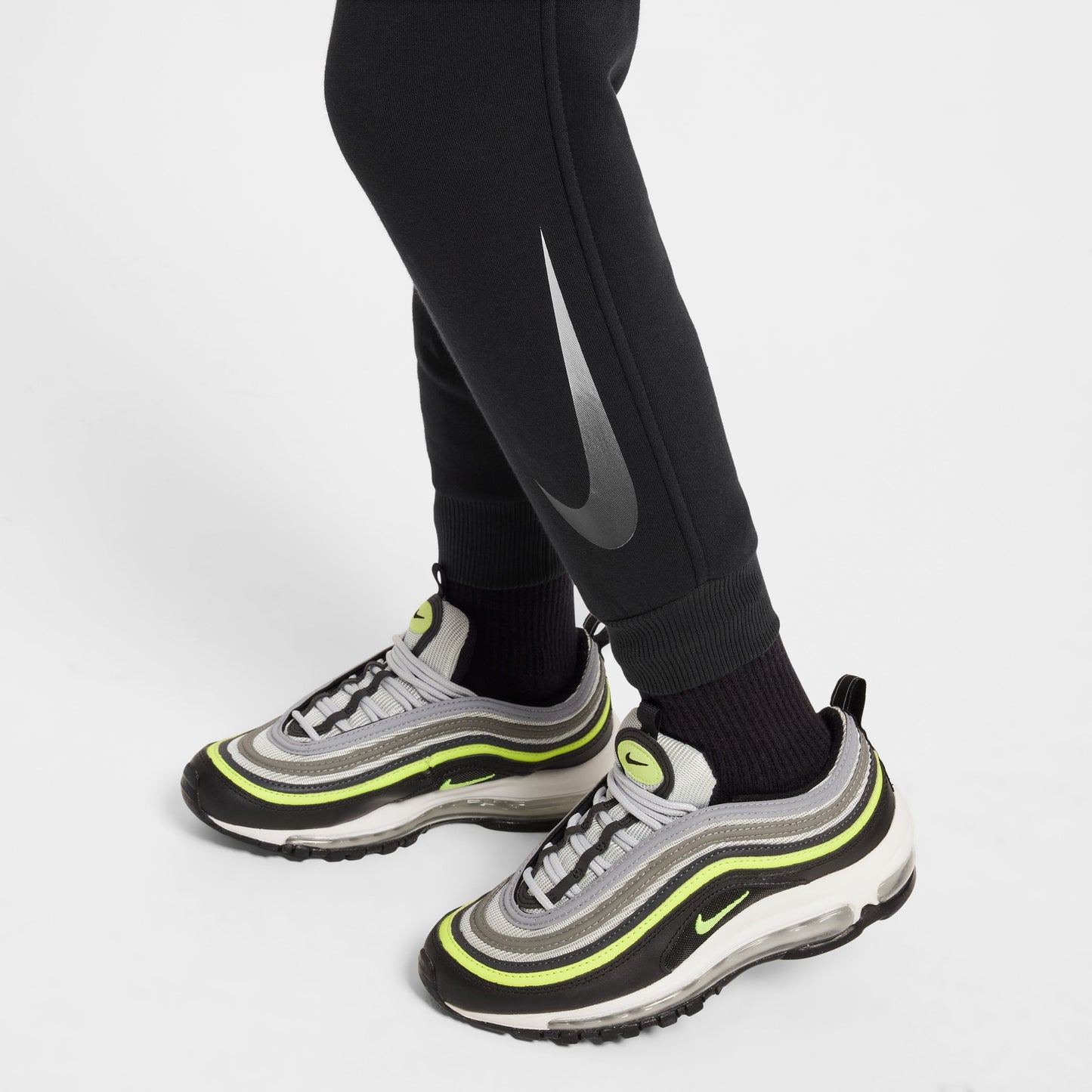 Nike Cristiano Ronaldo CR7 Club Fleece Big Kids' Soccer Joggers