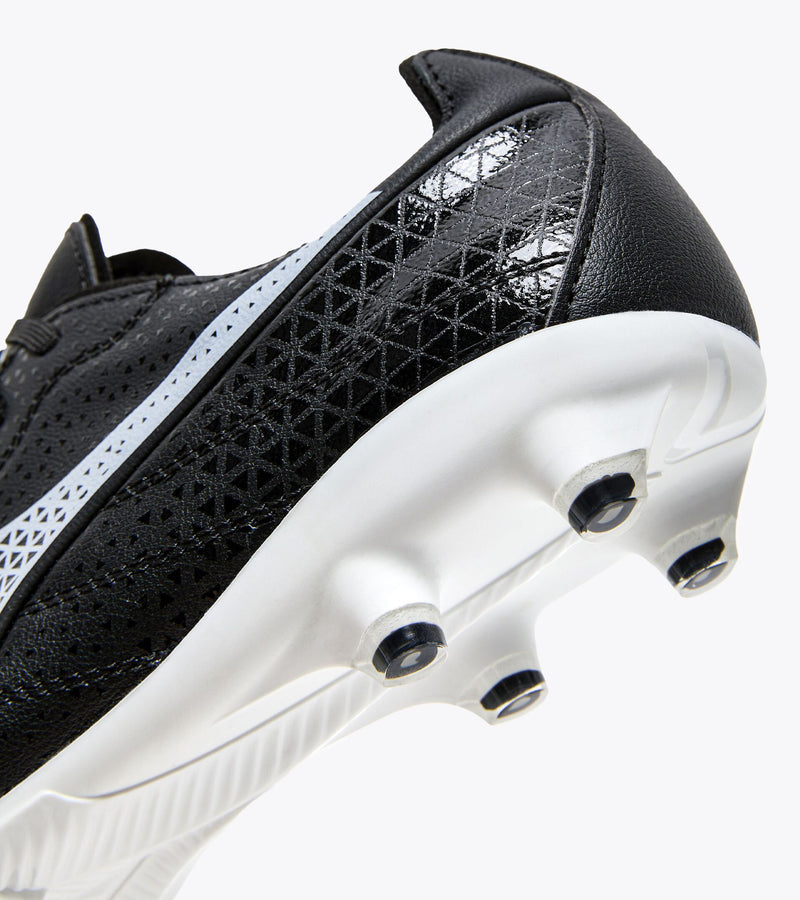 Load image into Gallery viewer, Diadora Brasil Elite GR LT LP12 Black/White Soccer Cleats

