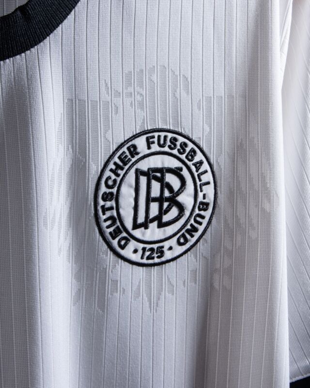 Load image into Gallery viewer, Men's DFB Germany 125th Anniversary Jersey
