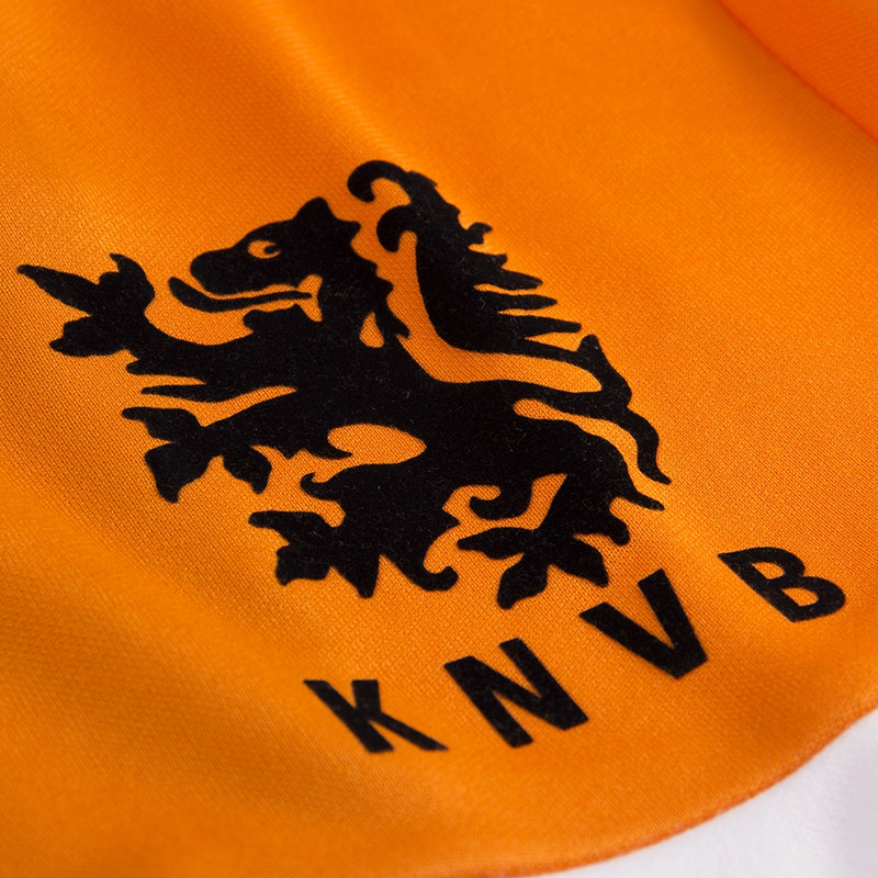 Load image into Gallery viewer, Copa Holland 1983 Retro Soccer Jacket
