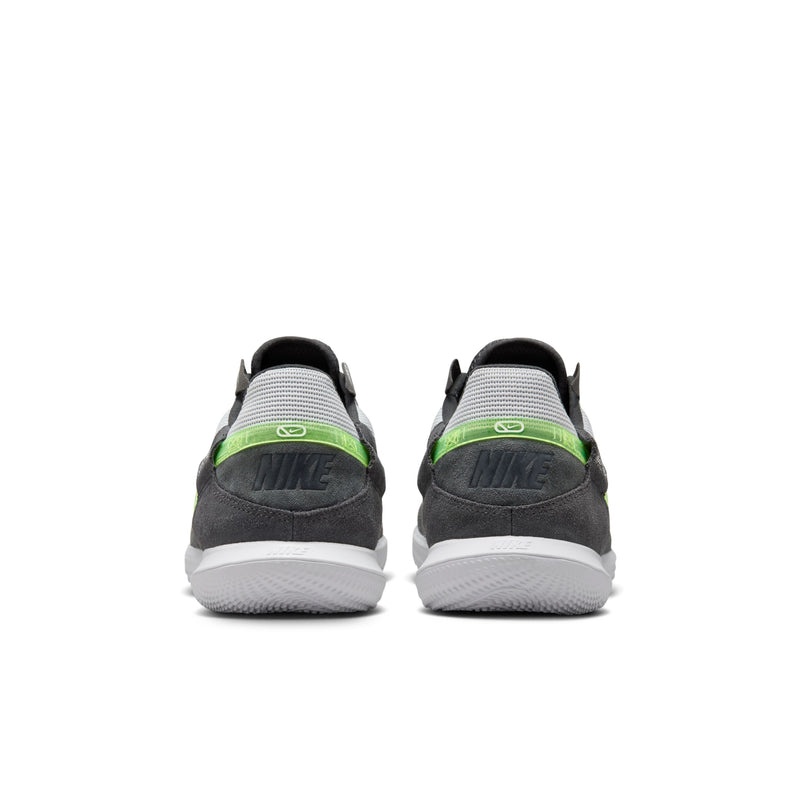 Load image into Gallery viewer, Nike Streetgato Indoor Soccer Futsal Shoes Black Volt
