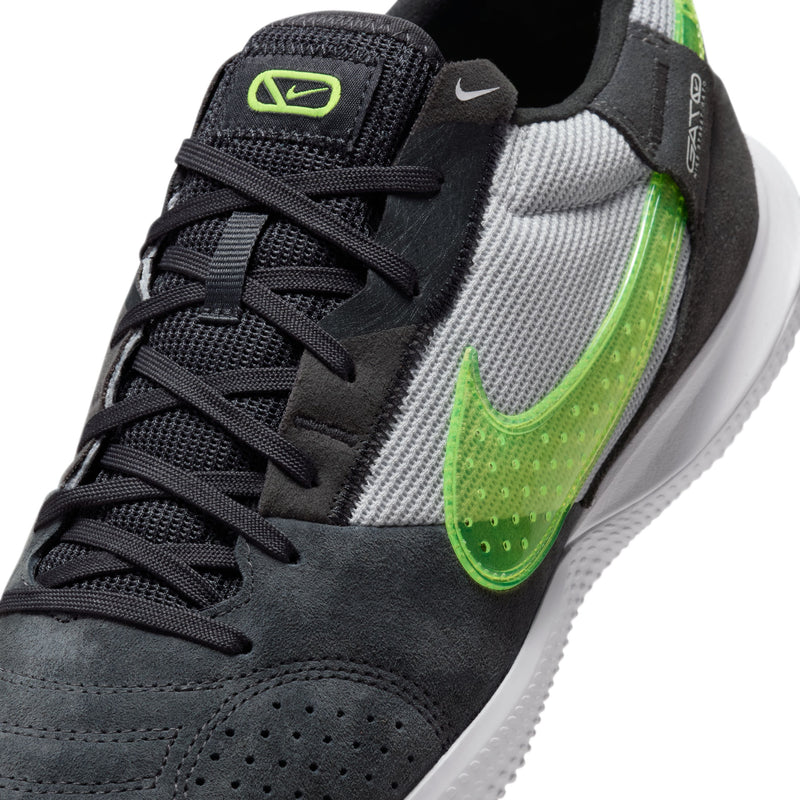 Load image into Gallery viewer, Nike Streetgato Indoor Soccer Futsal Shoes Black Volt

