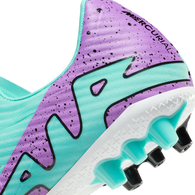 Load image into Gallery viewer, Nike Mercurial Vapor 15 Academy AG Soccer Cleats
