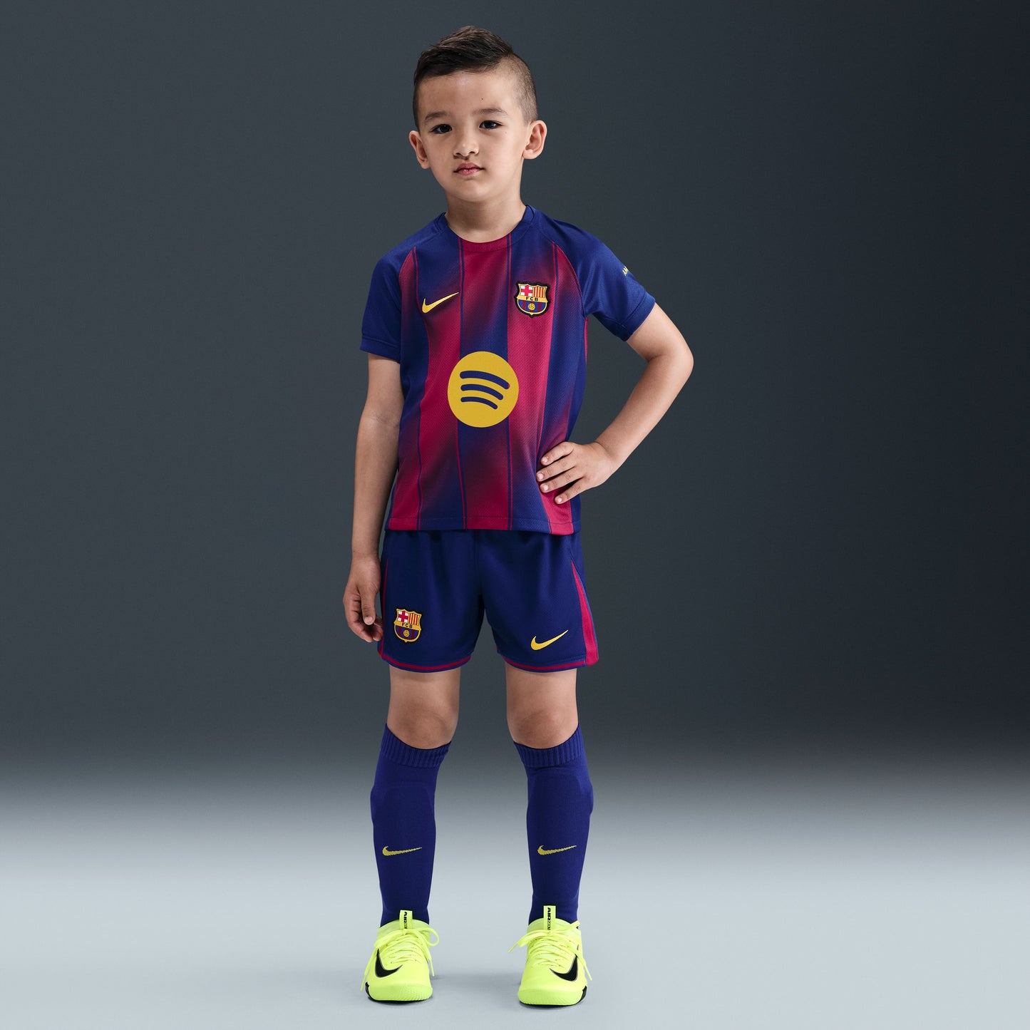 FC Barcelona 2025/26 Home Little Kids' 3-Piece Kit