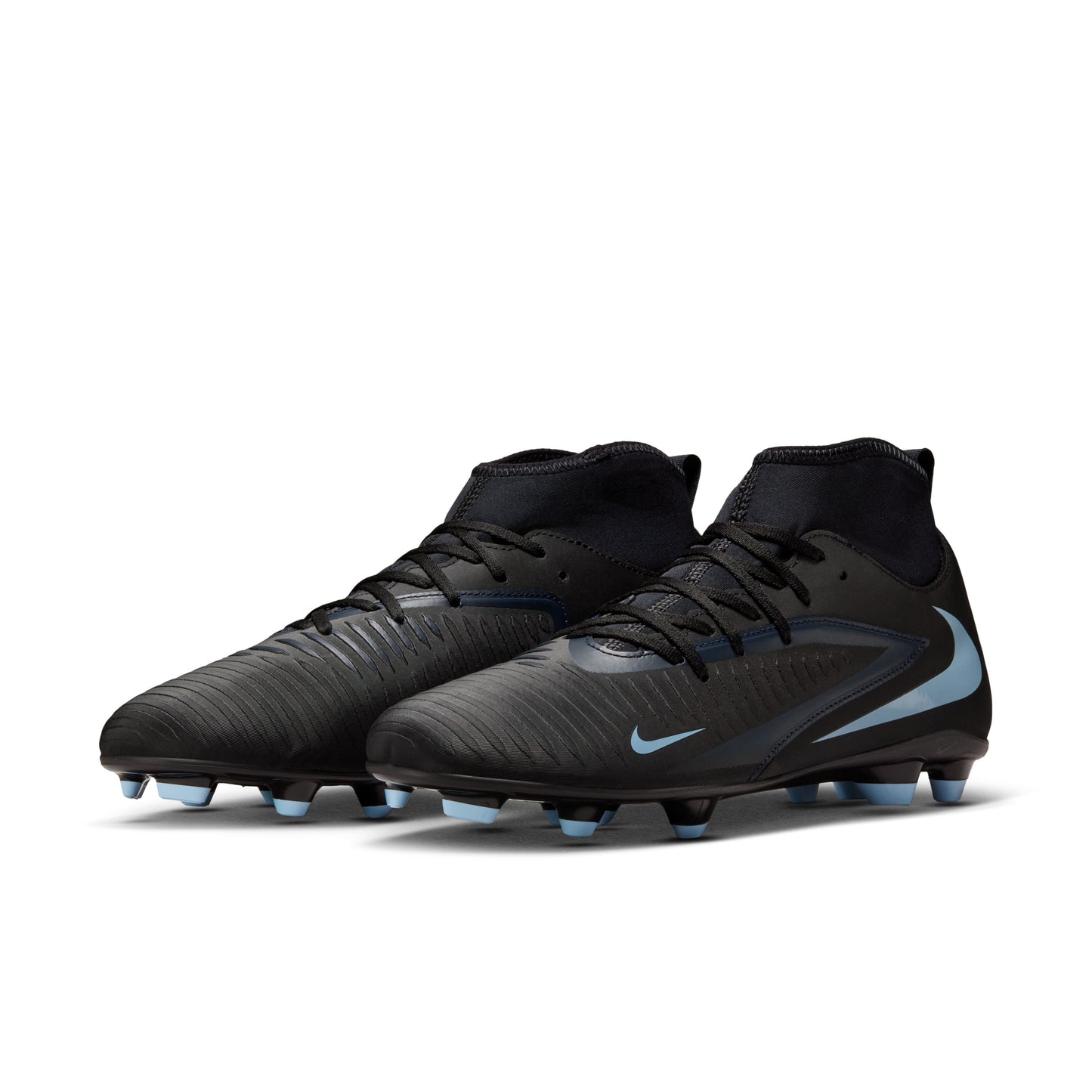 Nike Phantom 6 High Club Soccer Cleats
