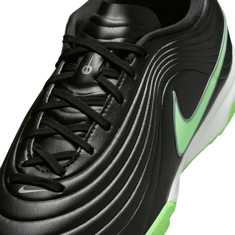 Load image into Gallery viewer, Nike Tiempo Maestro Academy Turf
