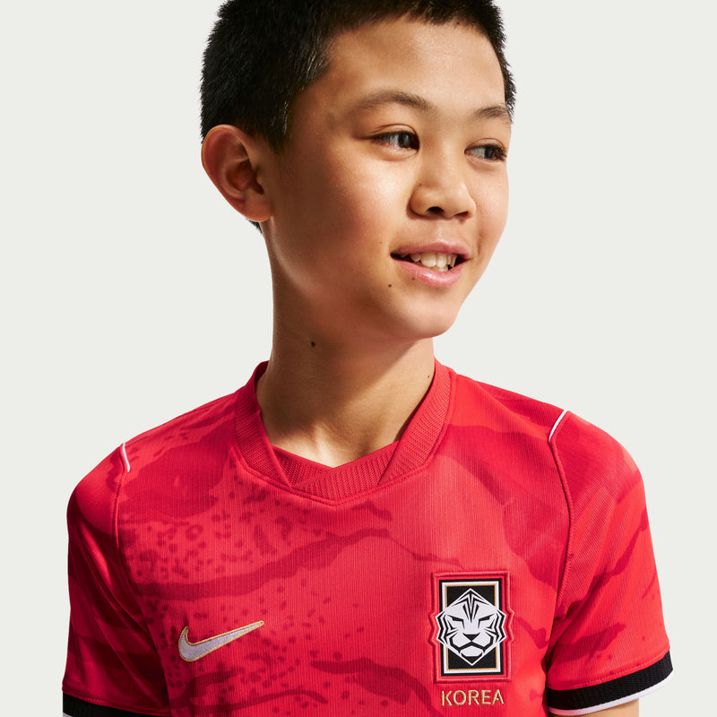Load image into Gallery viewer, South Korea 2026 Stadium Home Big Kids' Nike Dri-FIT Soccer Jersey
