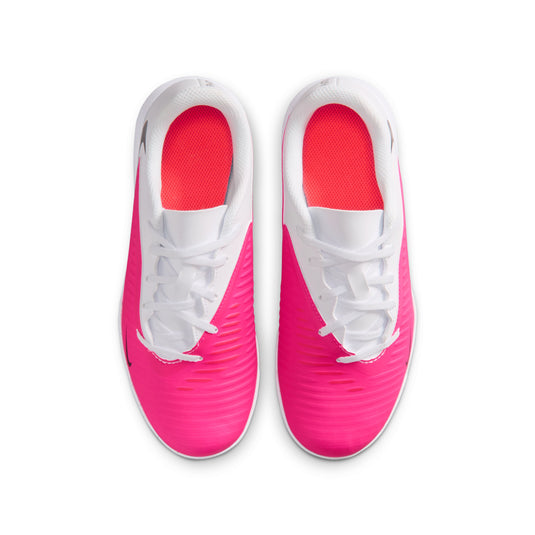 Nike Jr. Phantom 6 Low Club Big Kids' Turf Soccer Shoes