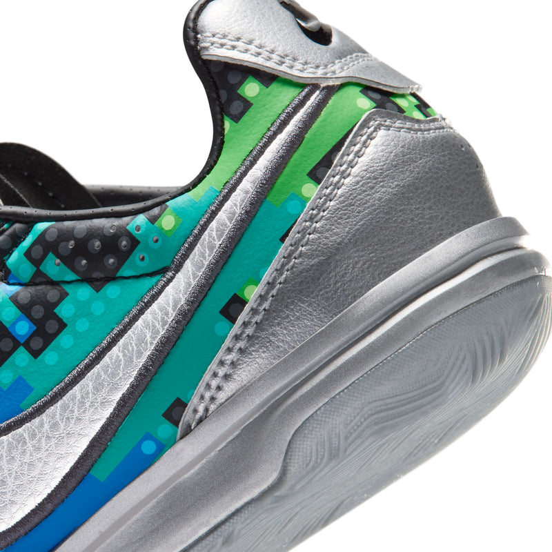 Load image into Gallery viewer, Nike Jr. Streetgato x LEGO® Collection Indoor Soccer

