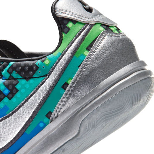 Nike Jr. Streetgato x LEGO® Collection Indoor Soccer