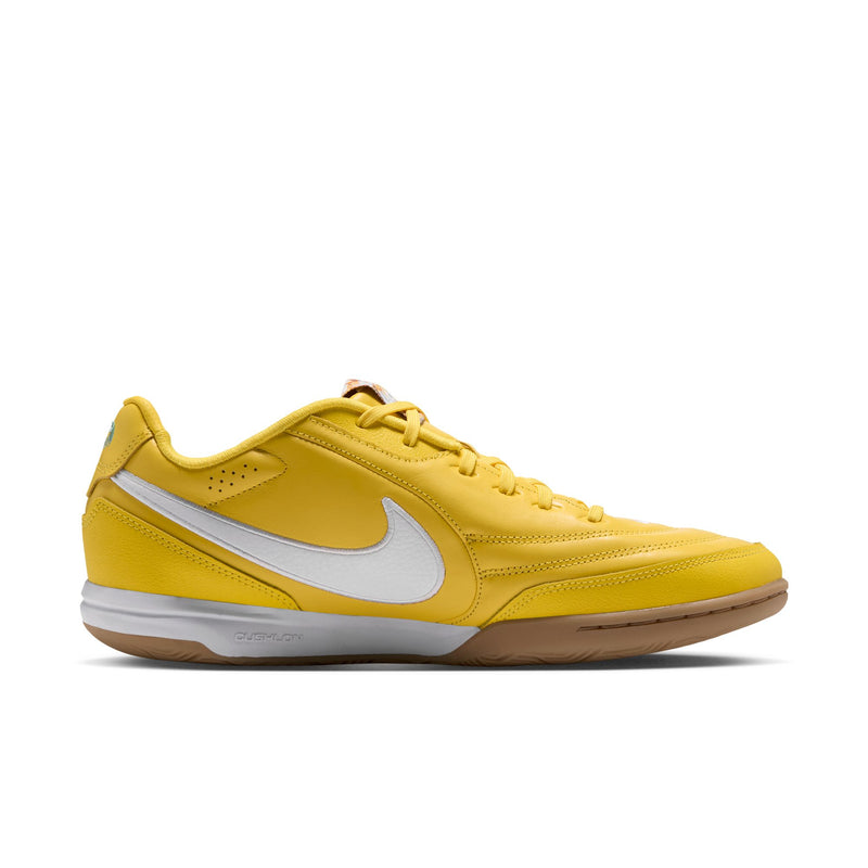 Load image into Gallery viewer, Nike Tiempo Streetgato Indoor/Court Low-Top Soccer Shoes

