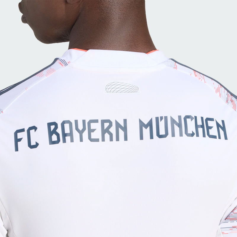 Load image into Gallery viewer, adidas Men's FC Bayern Munchen 2025/26 Away Jersey
