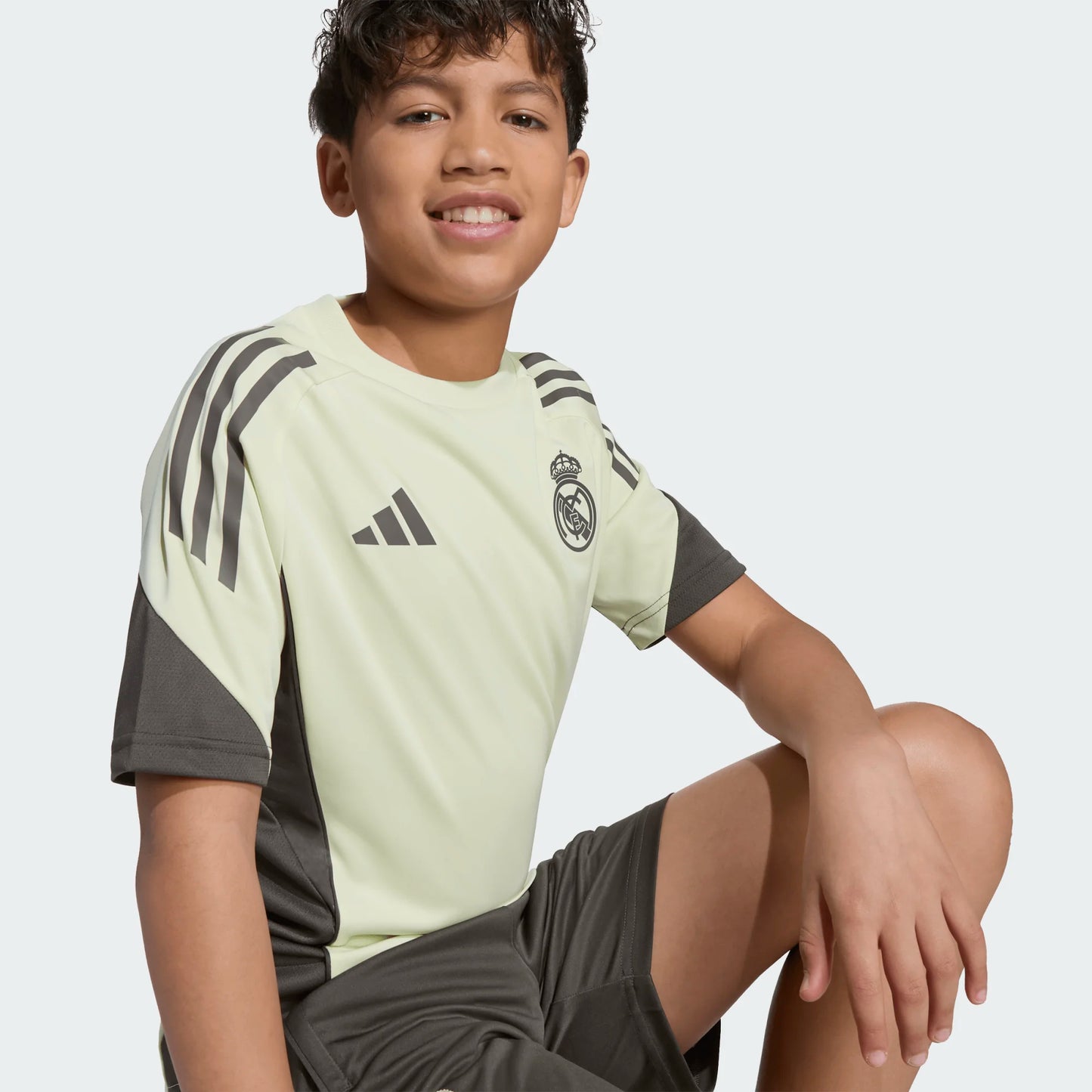 adidas Youth Real Madrid Training Jersey 2025/26