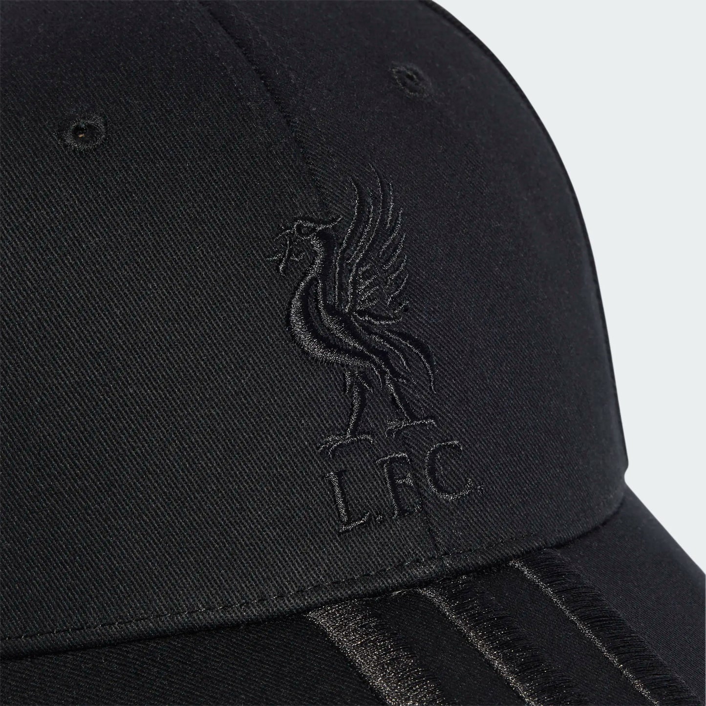 Liverpool FC Cap Black 3 Stripes