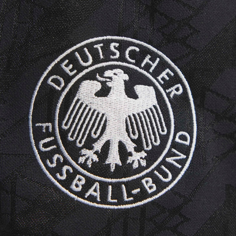 Load image into Gallery viewer, Men's Germany 1994 World Cup Shorts Black Home
