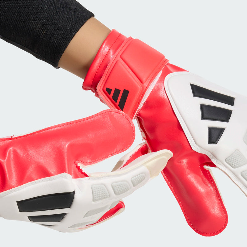 Load image into Gallery viewer, Predator Junior Goalkeeper Training Glove
