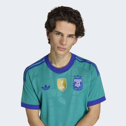 Load image into Gallery viewer, Argentina 2026 Away Goalkeeper Jersey
