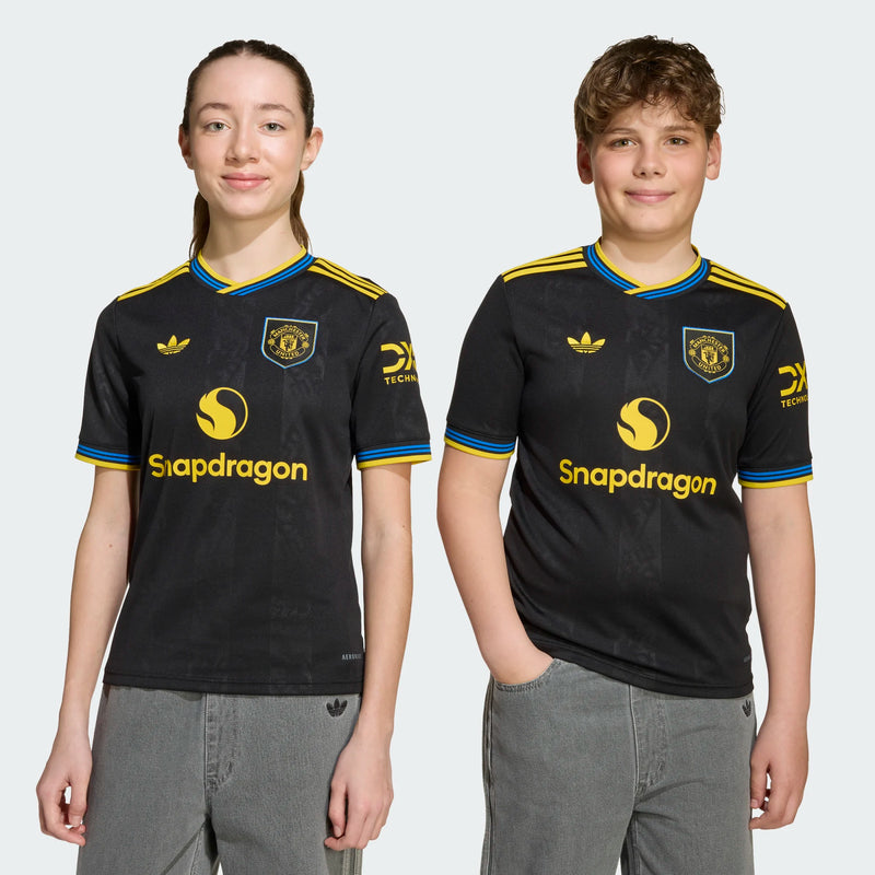 Load image into Gallery viewer, Youth Manchester United 3rd Jersey Black Yellow 2025/26
