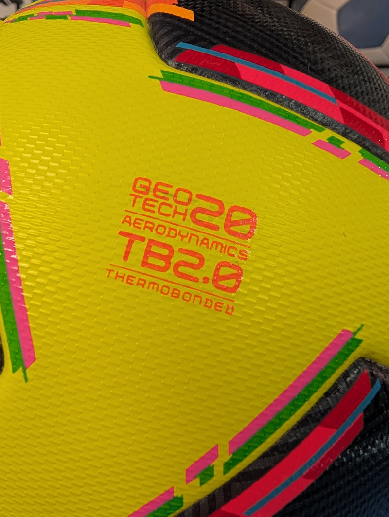 Load image into Gallery viewer, Voit Liga MX FIFA Quality Clausura 2025 Soccer Ball

