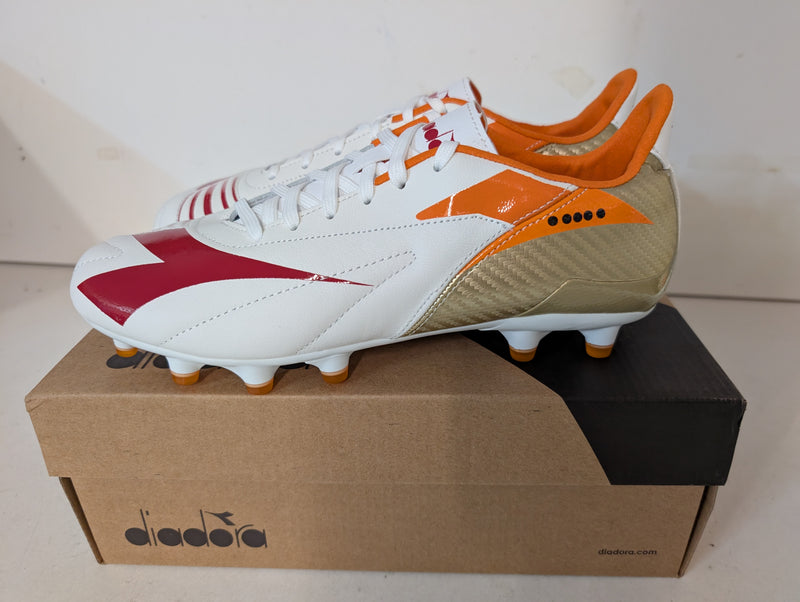 Load image into Gallery viewer, Diadora Maximus Elite LT SLP12 Leather Soccer Cleats
