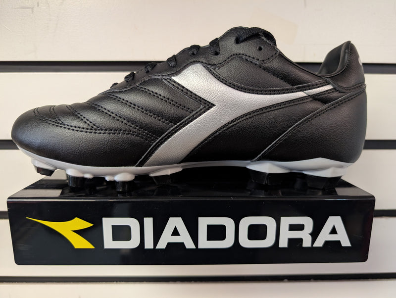 Load image into Gallery viewer, Diadora Brasil R LPU Black Silver Soccer Cleats
