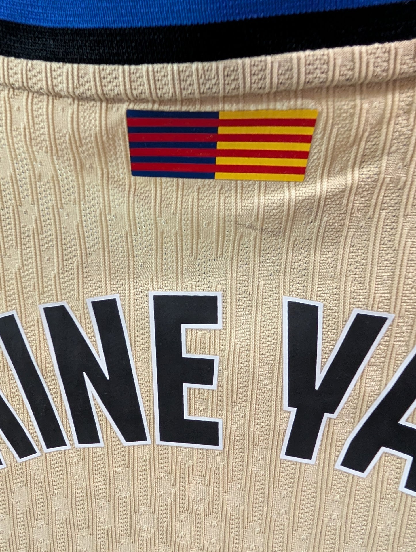 Lamine Yamal #10 Men's Barcelona Kobe Authentic Jersey La Liga Winners Badge