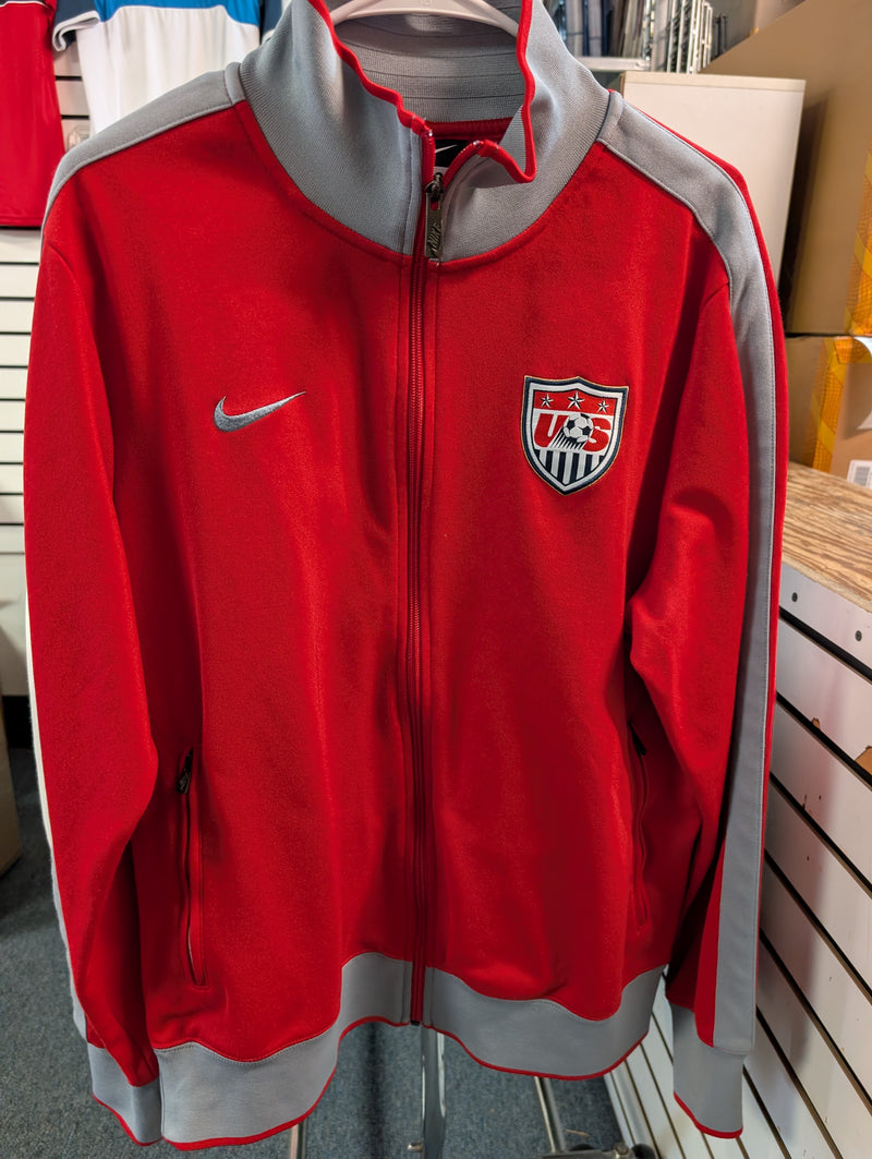 Load image into Gallery viewer, NIKE Red USA Men's Large N98 Jacket Full Zip ***VINTAGE USED***
