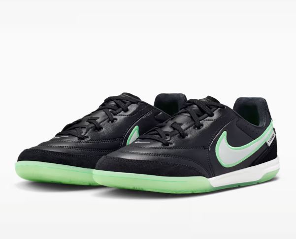 Load image into Gallery viewer, Nike Jr. Tiempo Streetgato Big Kids' Indoor Futsal Soccer Shoes
