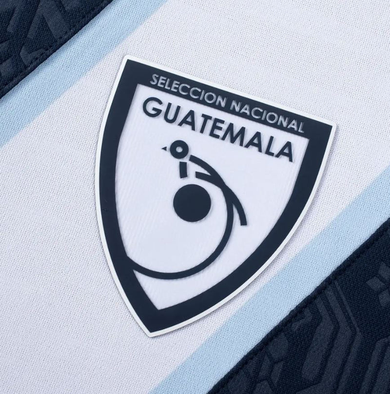Load image into Gallery viewer, Umbro Men's Guatemala Away Jersey 25/26
