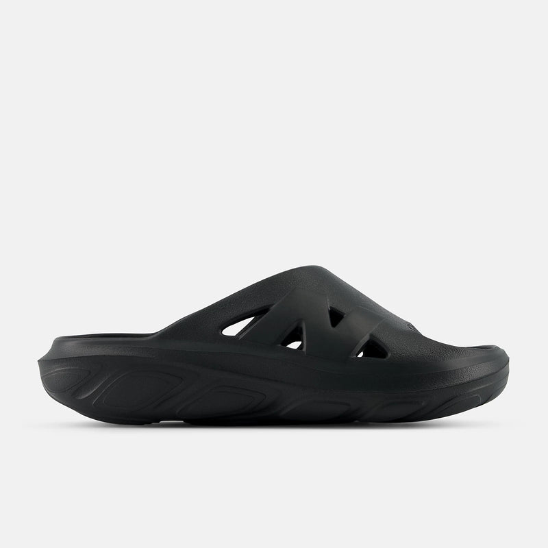 Load image into Gallery viewer, New Balance Recovery Slides black
