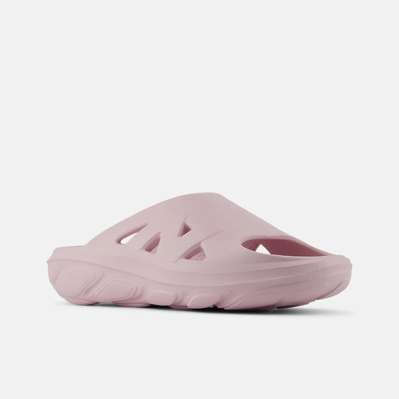 Load image into Gallery viewer, New Balance Recovery Slides pink
