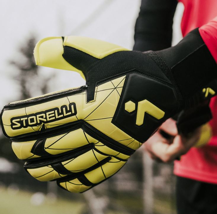 Load image into Gallery viewer, Gladiator Recruit 3 Goalkeeper Glove with Finger Protection
