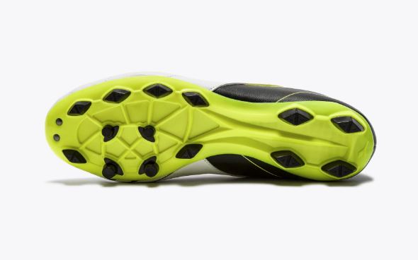 Load image into Gallery viewer, Diadora Maximus Icon R  LPU White Yellow Black
