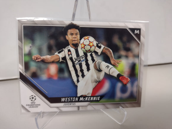 Weston McKennie Juventus Topps Champions League 2021-22 Card #30