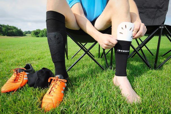 KWIKGOAL COMPRESSION SLEEVES White